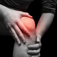 От чего болят колени после танцев